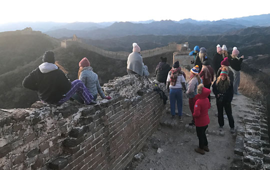 Camine y acampe en la Gran Muralla China