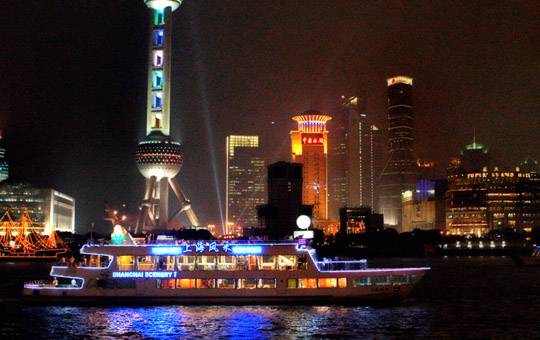 Huangpu River cruise