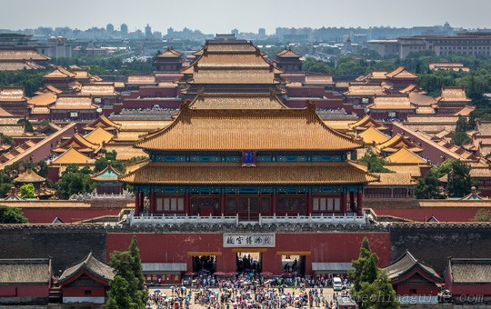 vista panorámica de la Ciudad Prohibida desde lo alto de la Colina de Carbón en el Parque Jingshan