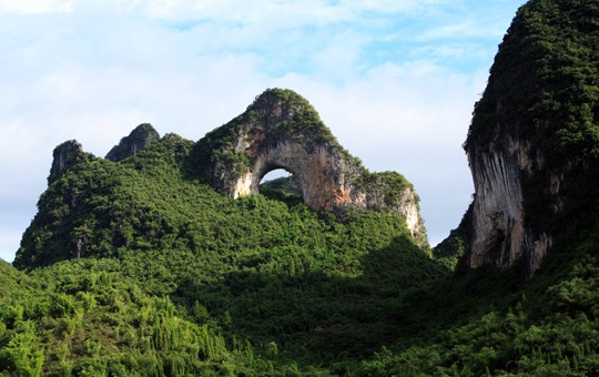 Colina de la Luna, Yangshuo