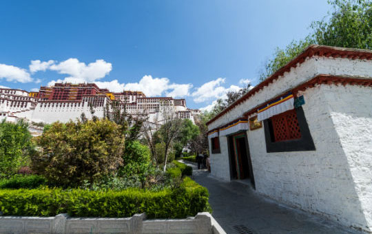 A modern toilet at the foot of Potala Palace