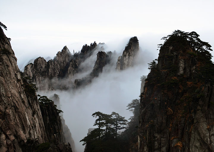 mount huangshan in anhui